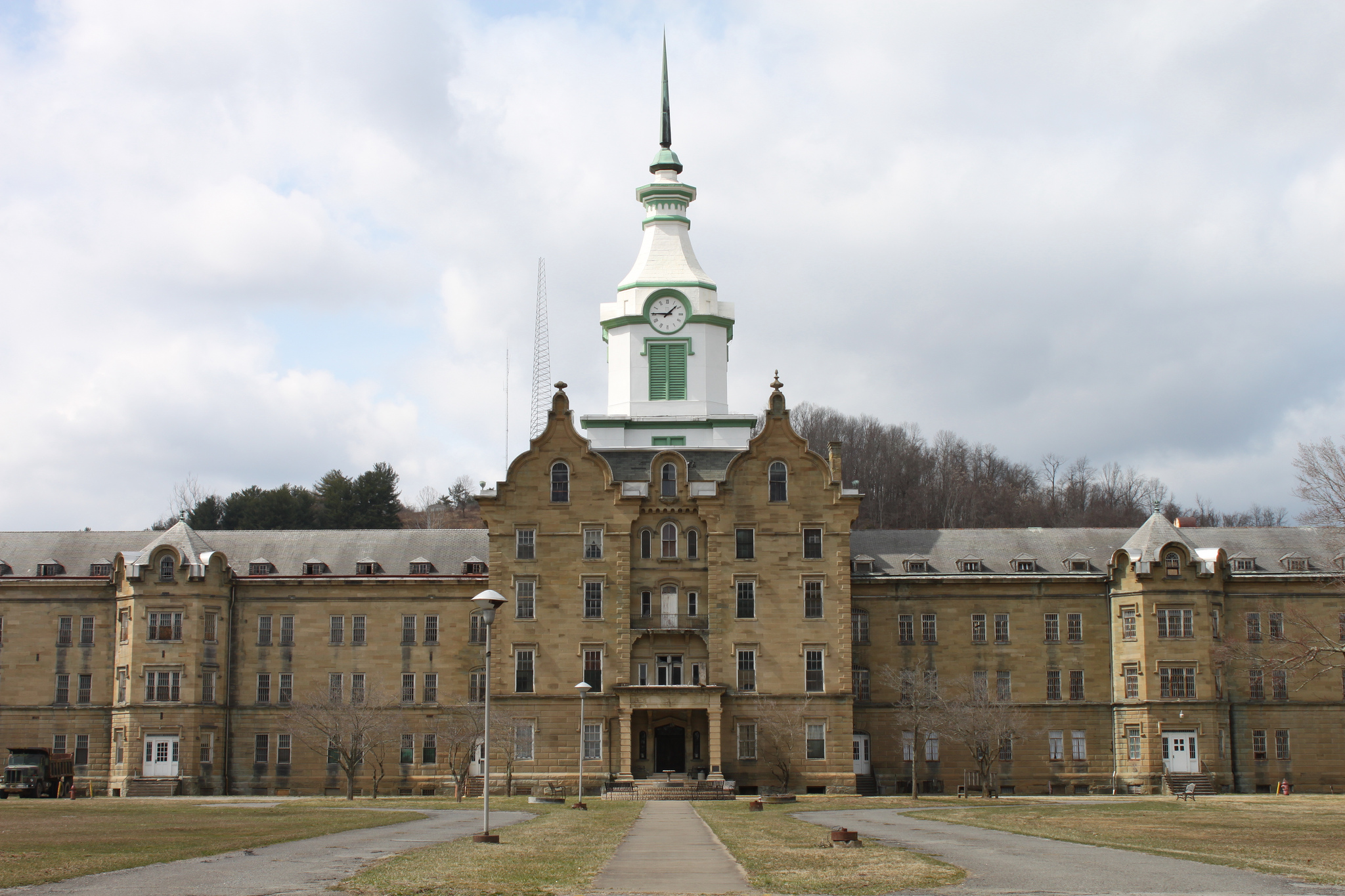 Stay Overnight In The Trans Allegheny Lunatic Asylum For A Creepy Ghost Hunt