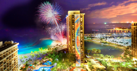 These 13 Fireworks Displays In Hawaii Will Drop Your Jaw