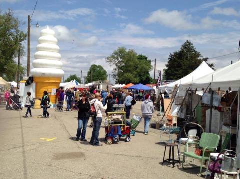 Here Are 12 Flea Markets In Ohio You Simply Can't Miss This Year