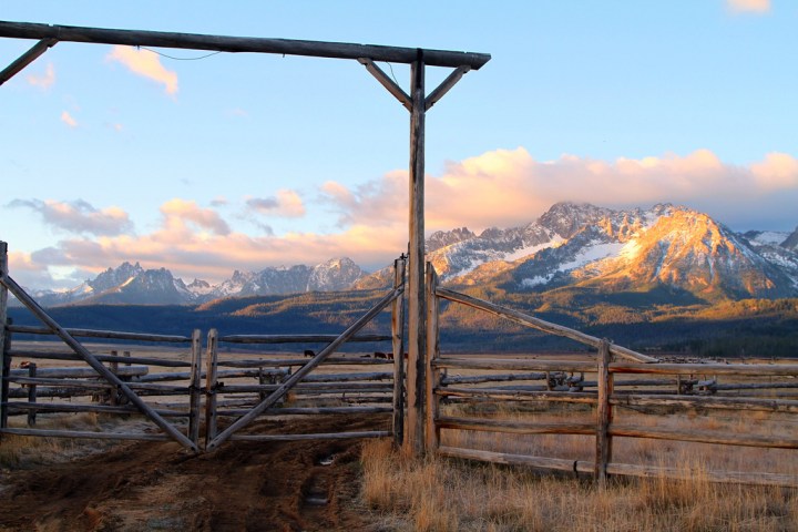 Sawtooth Mountains