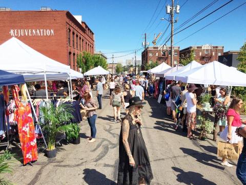 4 Must-Visit Flea Markets In Portland Where You'll Find Awesome Stuff