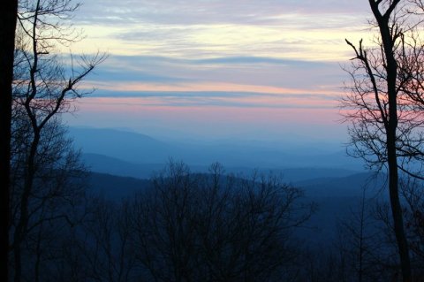 Take This Sunrise Hike To One Of The Most Beautiful Points In Georgia