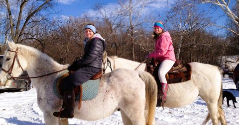 The Winter Horseback Riding Trail In Indiana That's Pure Magic