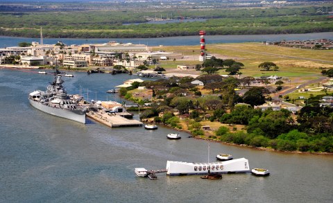 You'll Want To Visit This Tiny Hawaii Island Overflowing With History