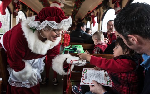 The North Pole Train Ride In Dallas - Fort Worth That Will Take You On An Unforgettable Adventure