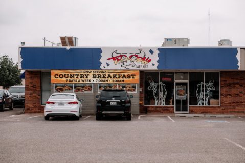 This Unassuming Oklahoma Restaurant Serves Some Of The Best Burgers You'll Ever Taste