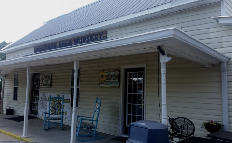 The Small Town Restaurant In Alabama That's Deliciously Charming And Worth The Detour