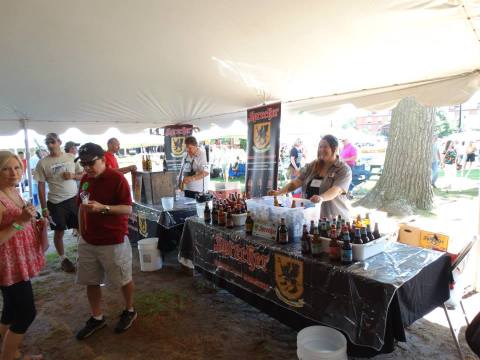 13 Fabulous Wisconsin Beer Festivals You Don't Want To Miss This Summer