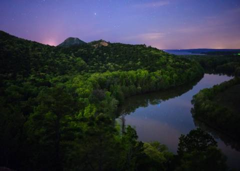 There's An Incredible Meteor Shower Happening This Summer And Arkansas Has A Front Row Seat