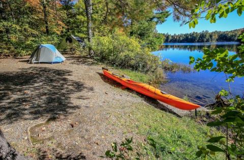 You Can Camp Right On The Lake At This Scenic State Park In Vermont