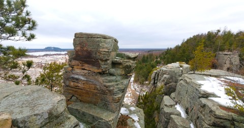 The Wisconsin Hike That Leads To The Most Unforgettable Destination