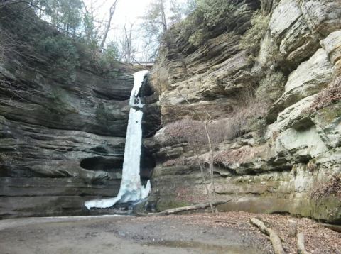 Ice Climbing At This State Park In Illinois Will Make You Feel Like You Can Do Anything