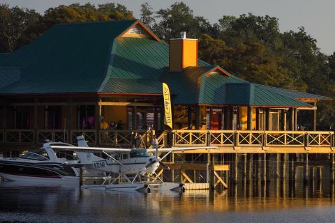 You Can Pull Your Boat Right Up To This Lakeview Restaurant In Louisiana