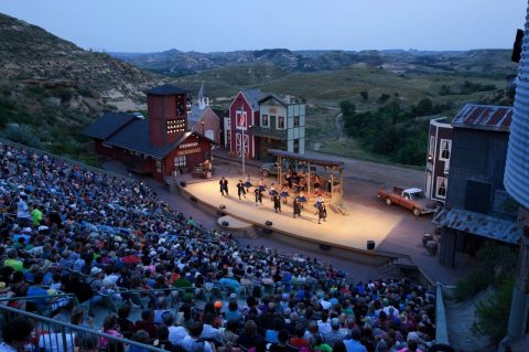 Grab Some Steak Fondue And Watch An Outdoor Musical At This Awesome Spot In North Dakota