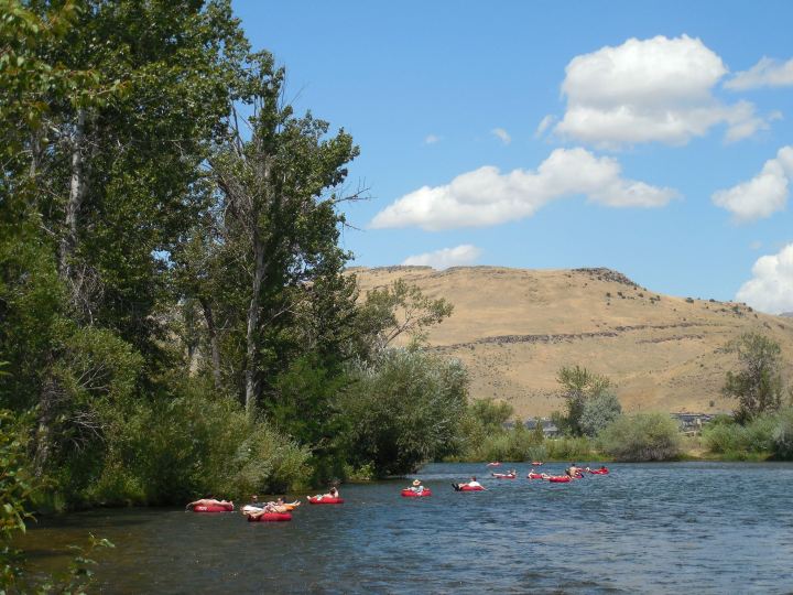 Enjoying the Popular Boise River Float - Boise, ID - That Adventure Life