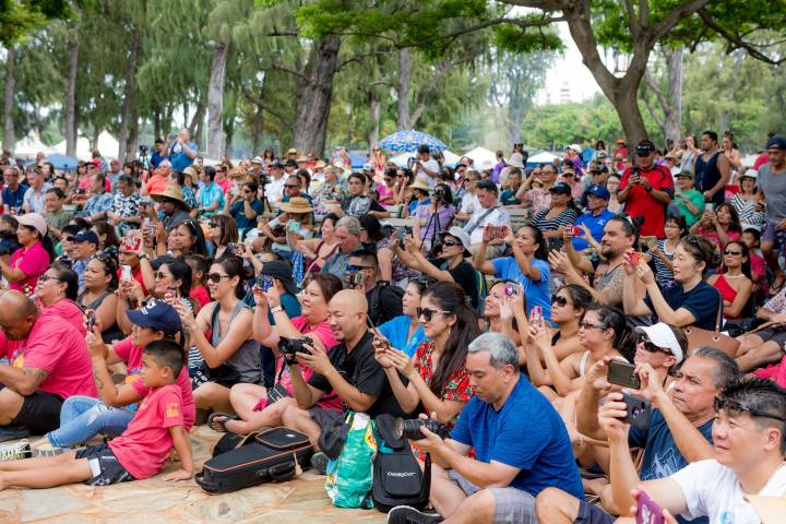 ukelele festivall in hawaii