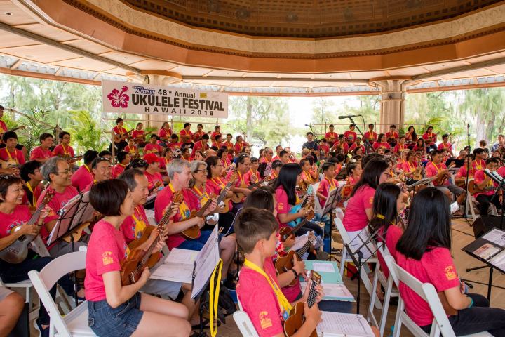 ukelele festivall in hawaii