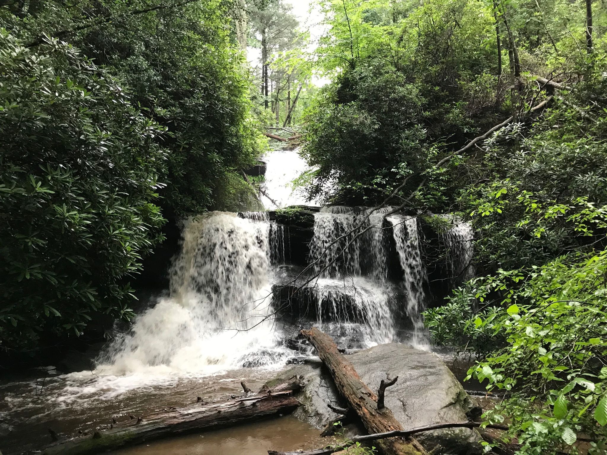 hiking trail with waterfall near me