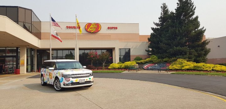 jelly belly factory tours hours