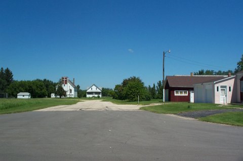 The Minnesota Ghost Town Of Dorothy Makes A Wonderful Autumn Day Trip