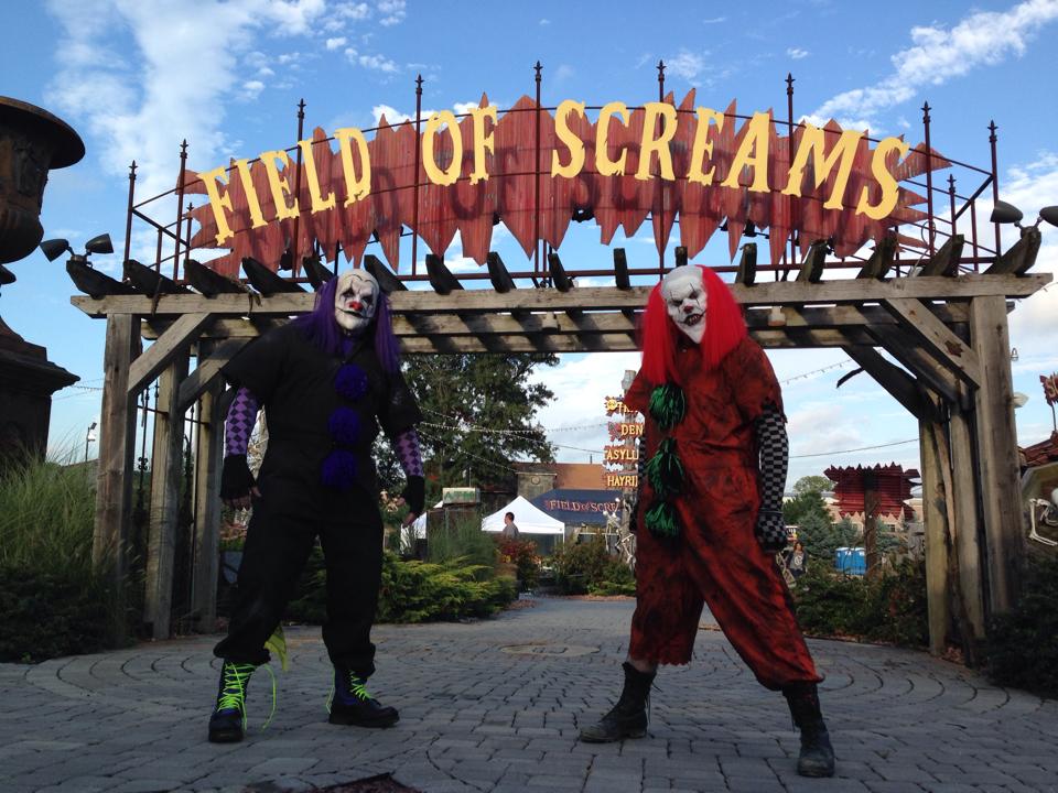 Go On A Terrifying Adventure At Field Of Screams In Pennsylvania