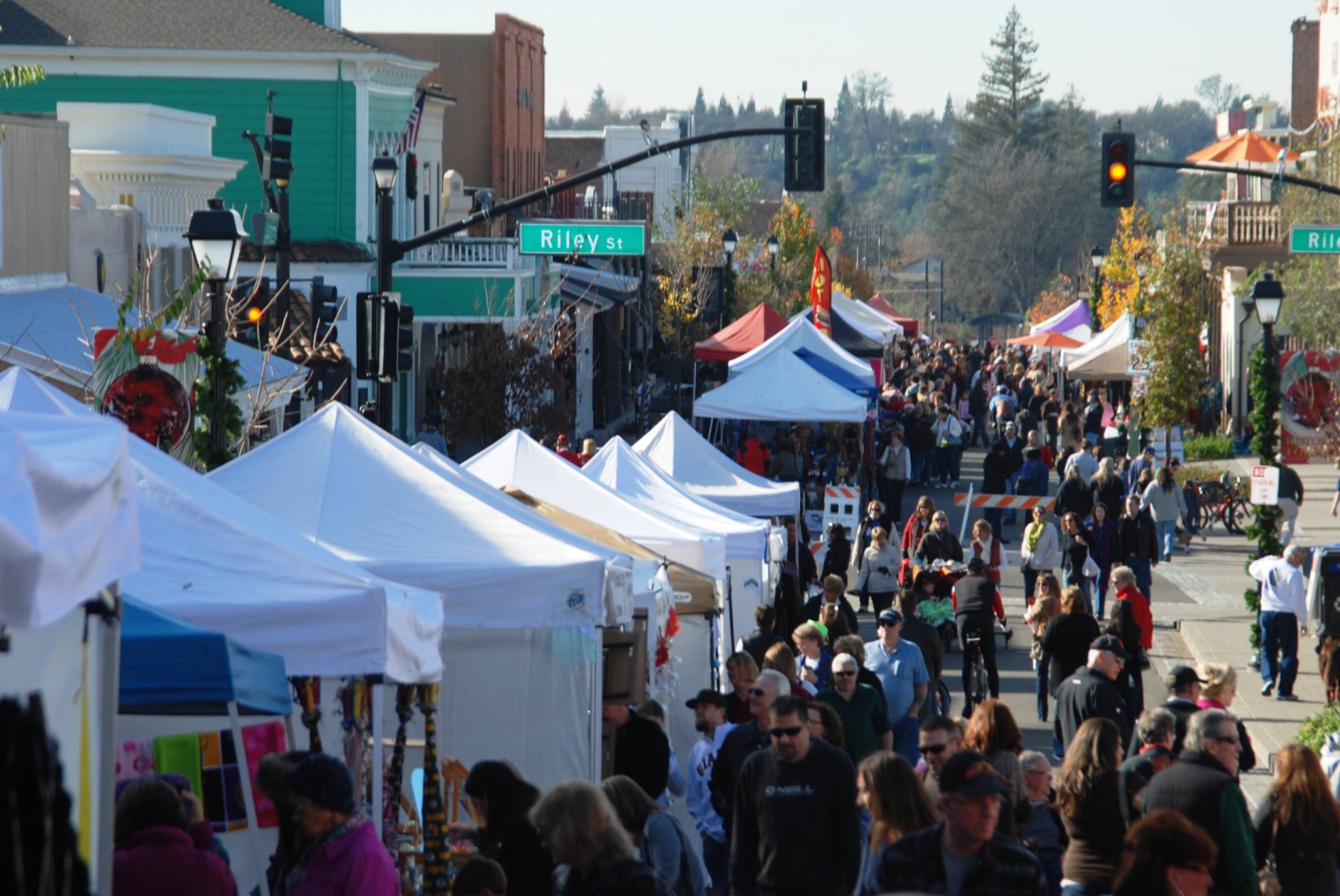 This Christmas Market In Northern California Is One Of The Best Around