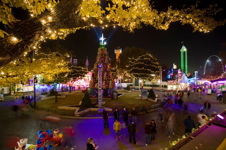 Best Christmas Light Display At Six Flags Over Texas In Arlington