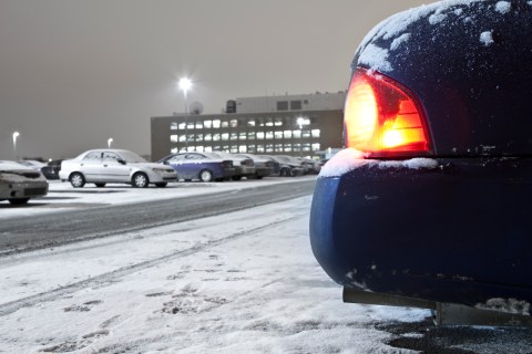There's A Law In New Hampshire That Restricts You From Heating Up Your Car In Winter