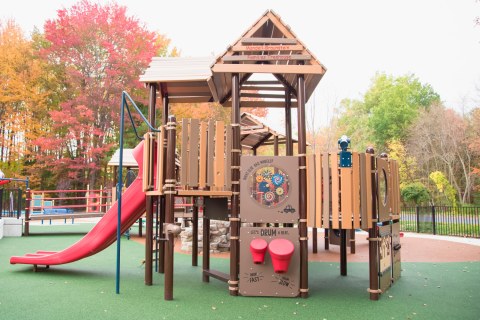 The Absolutely Ginormous Playground In Connecticut The Whole Family Will Love