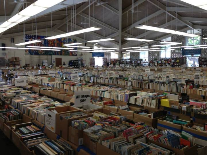 Annual Booksale Archives - Friends of the Library of Hawaii