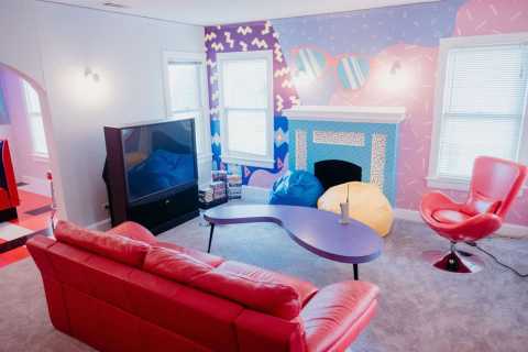 Relive The Good Old Days At This 90s Themed Airbnb In Texas