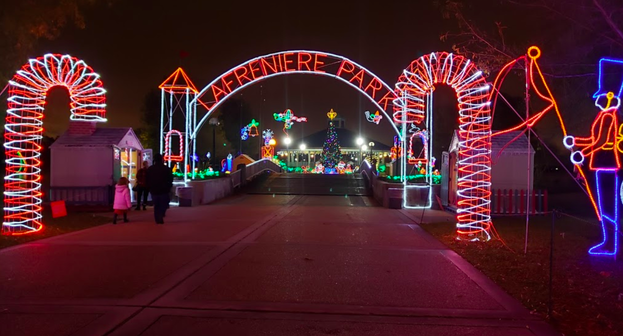 Lafreniere Park Christmas Lights 2021