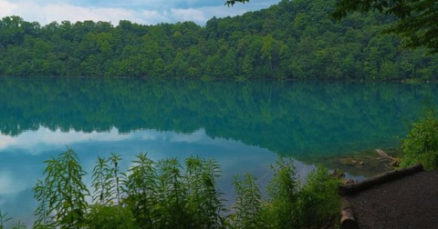 A Hidden Beach In New York, Green Lakes State Park Is An Ideal Getaway