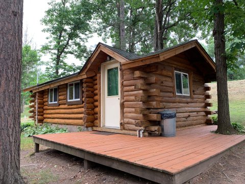 Log Cabin Resort & Campground In Wisconsin May Just Be Your New Favorite Destination