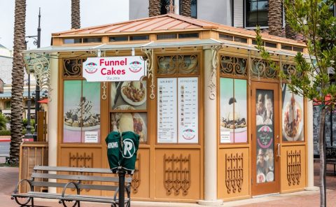 Braud's Funnel Cake Cafe In Nevada Serves Sweet And Savory Varieties Of This Popular Sweet Treat