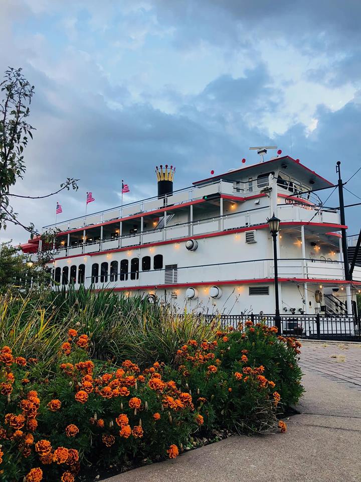 mississippi river boat cruises in wisconsin