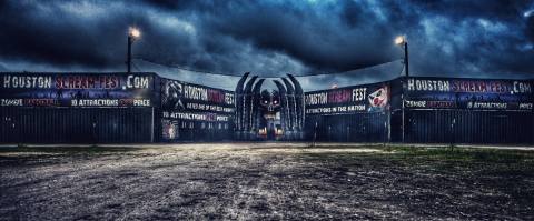 A Halloween-Themed Amusement Park In Texas, Scream Fest Is The Best Place To Get Scared This Season