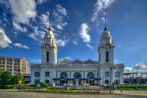 There’s Only One Train Station Like This In All Of Massachusetts And It’s Magnificent