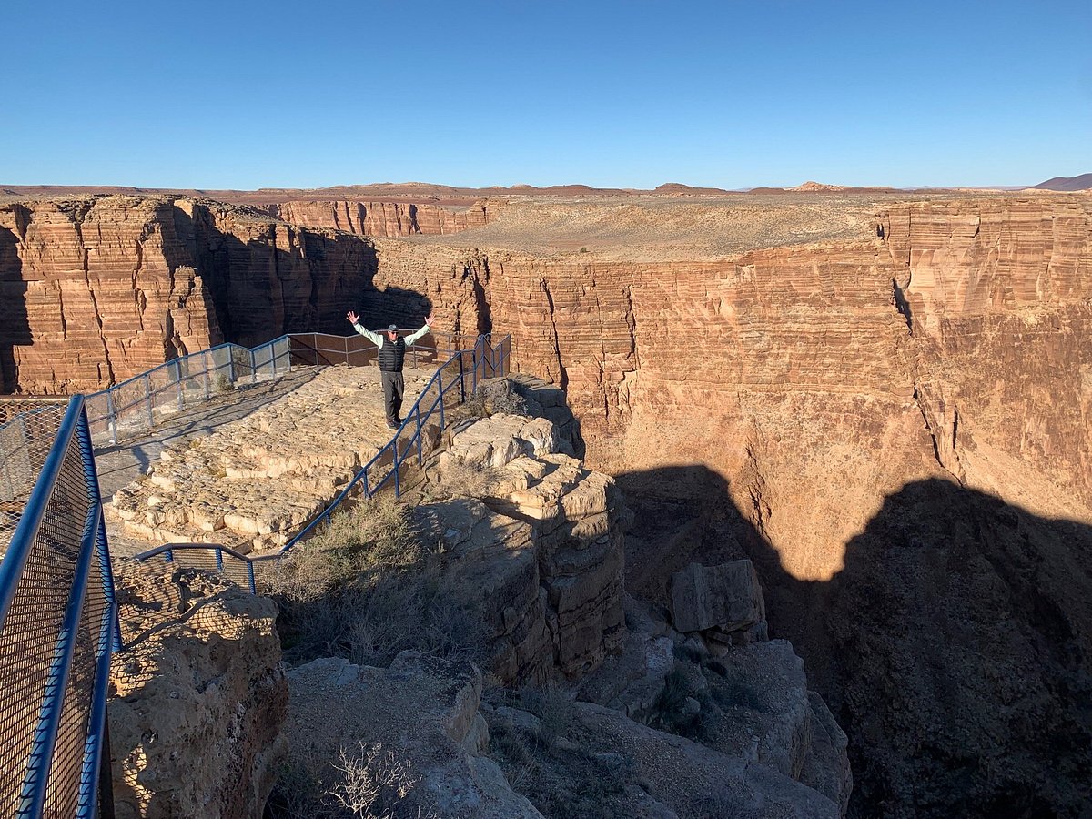 The View From This Little-Known Overlook In Arizona Is Almost Too Beautiful For Words - Only In Your State