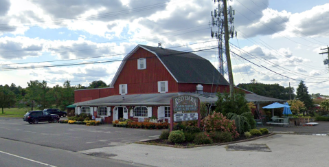 The Small Town In New Jersey Boasting World-Famous Pie Is The Sweetest Day Trip Destination