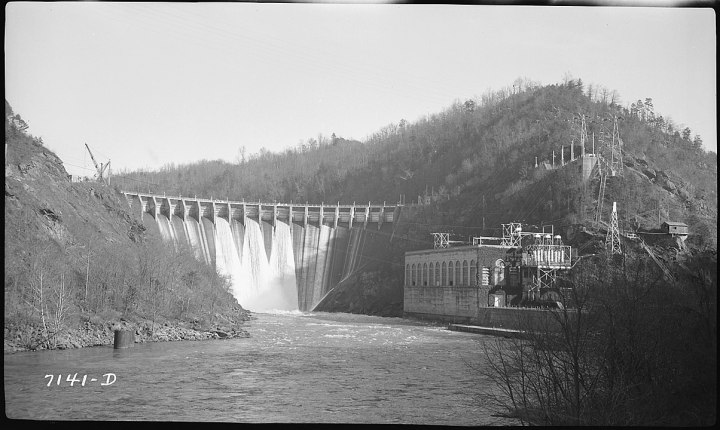 Charles River Dam - Wikipedia