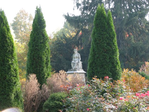 Few People Know There’s A Stunning Arboretum Hidden In Baltimore, Maryland