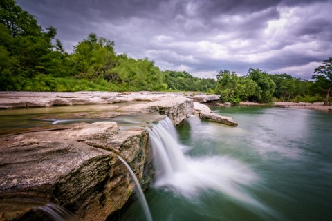 Best Waterfalls in Texas: 20 Local Favorites & Hidden Gems