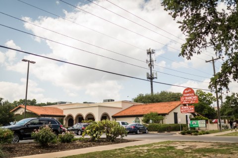 One Of The Oldest Tex-Mex Restaurants In Texas, Matt’s El Rancho Has Served Scrumptious Eats Since 1952