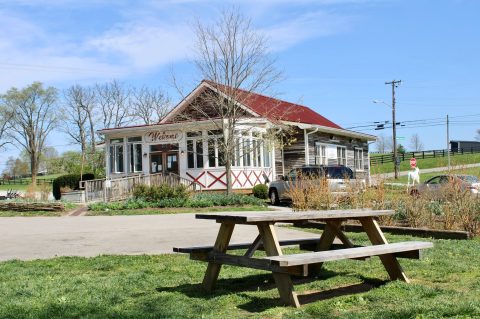 The Entire Menu At Windy Corner Market In Kentucky Is So Good, You'll Want To Order One Of Everything