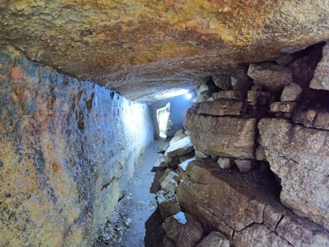 Explore Some Ice Caves At This Underrated New York State Park