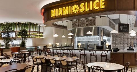 The Pizza Slices From Miami Slice In Florida Have A Cult Following, And There's A Reason Why