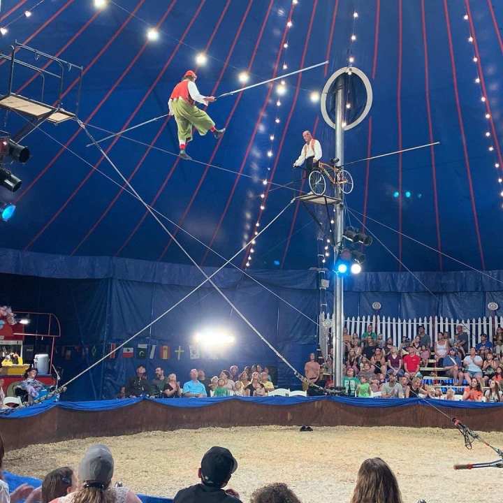 Piccolo Zoppé Circus Is An Epic Winter Attraction In Arkansas