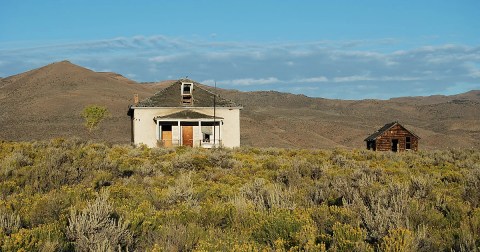 10 Abandoned Schools In Idaho That Nature Is Reclaiming