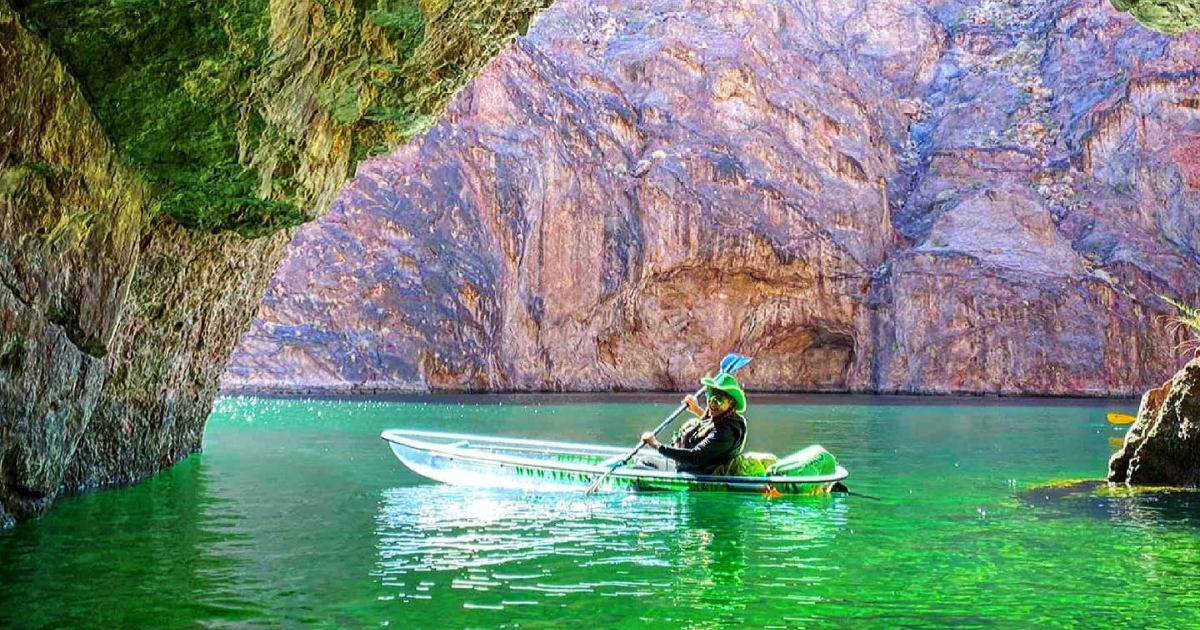 Emerald Cove AZ: Glass Bottom Kayak Tour In Arizona